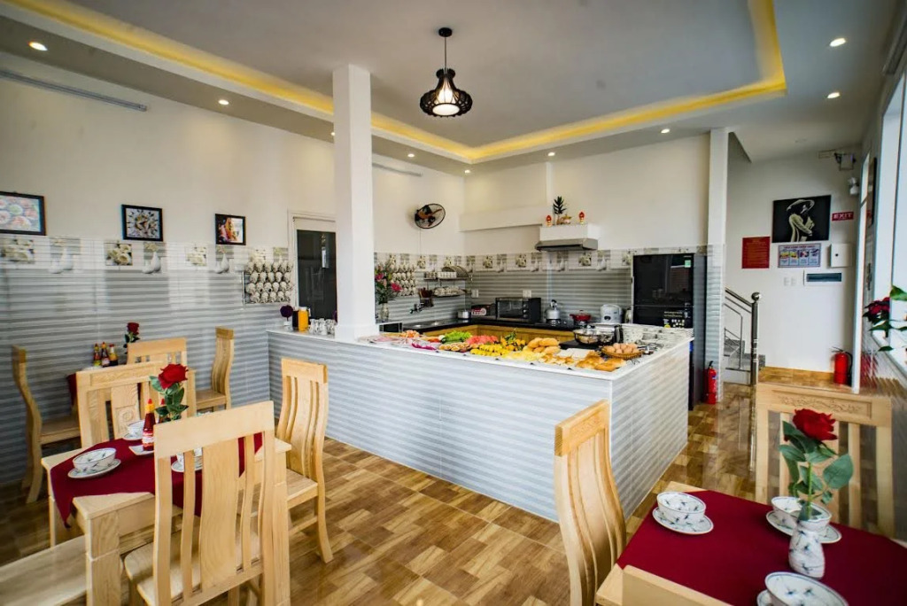Fullhouse Hoian
