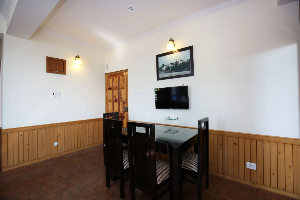 Hari Anand Apartments By OYO Rooms