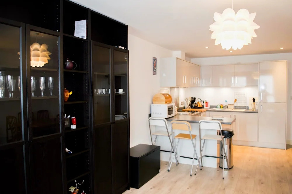 Spacious 2 Bedroom Home