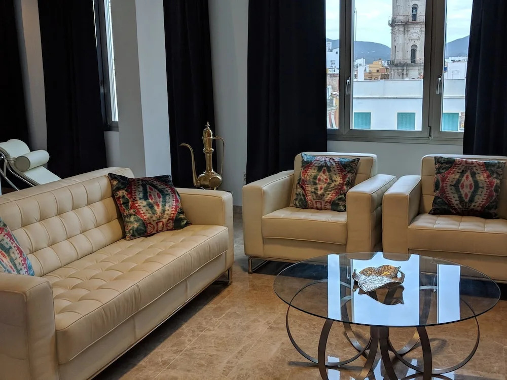 Apartamentos Arc Felix Saenz
