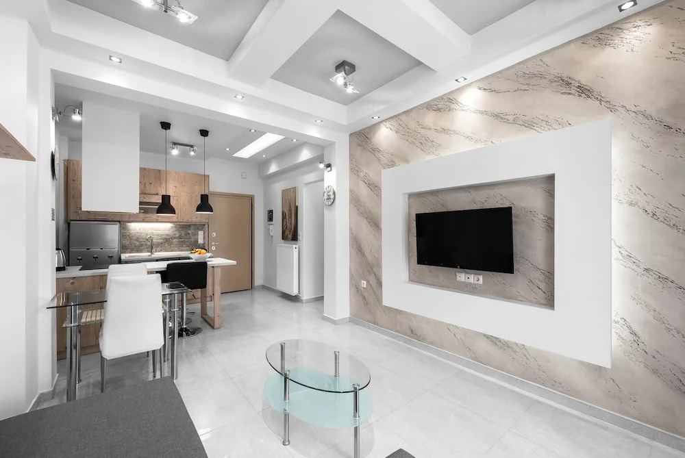 Cosmopolitan Apartments Nilie Suites & Aprts
