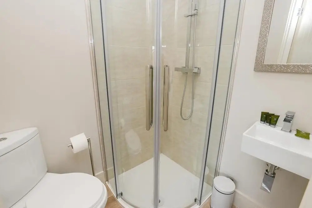 Wollaton House - Fabulous 5 bed house Nottingham