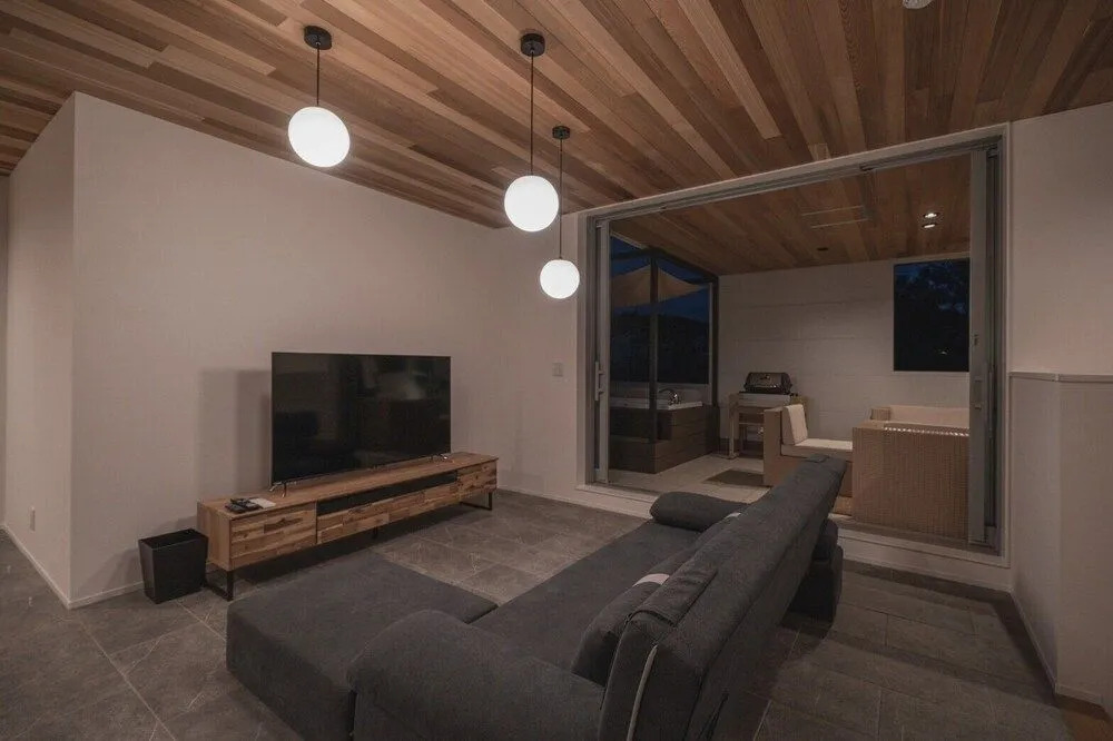Urban Villa Resort Onna