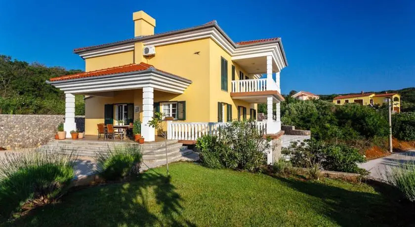 Villa Mirela