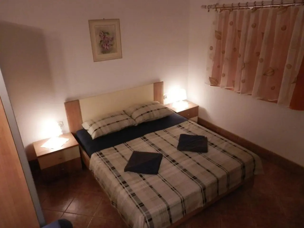 Guest House Tiho