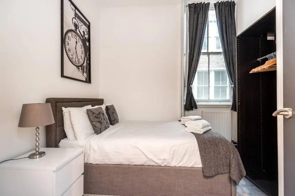 Beautiful Spacious Apartment in the City Centre
