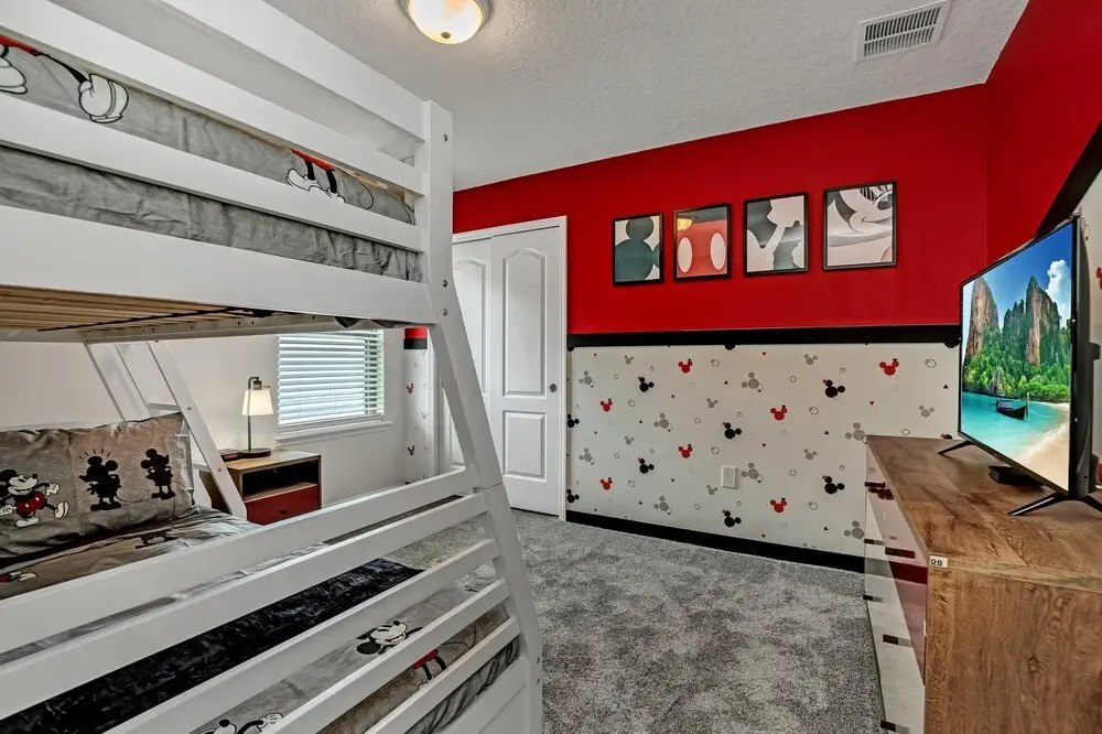 8919 Windor Westside