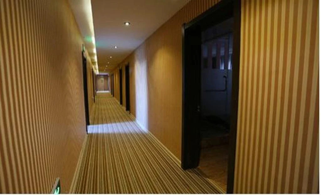 Holiday Theme Hotel