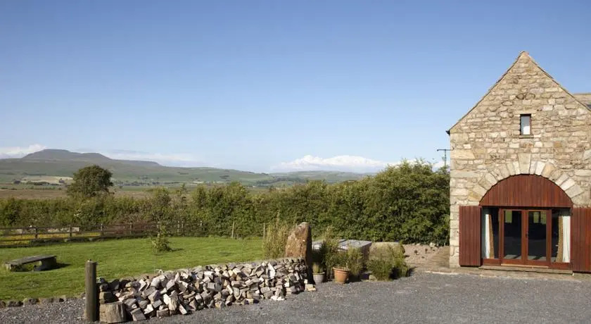 Halsteads Barn B&B