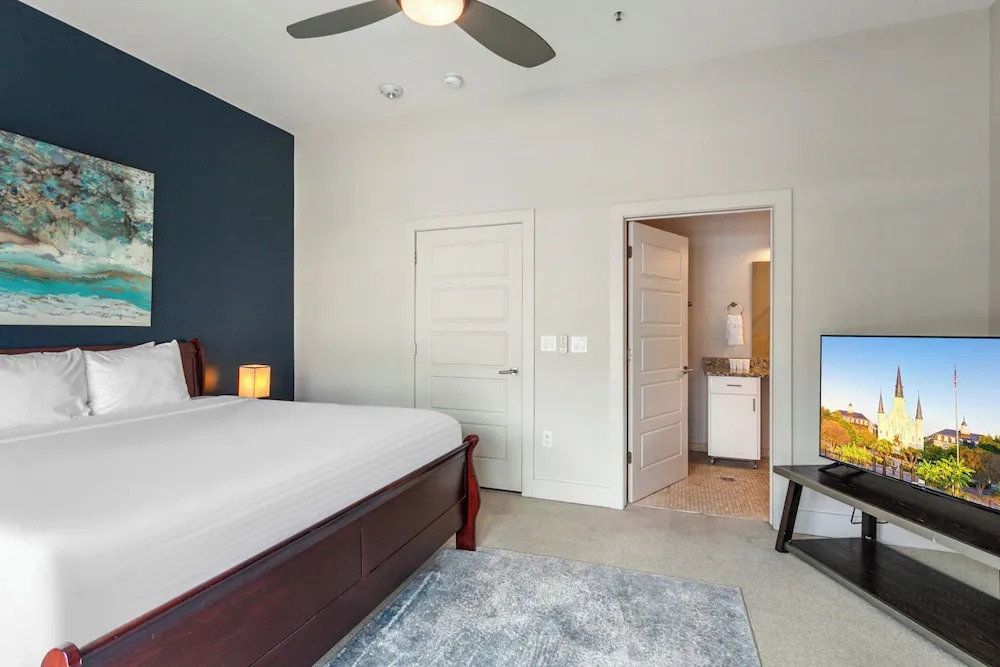Upscale Condos and Penthouses Close to Canal and Bourbon St
