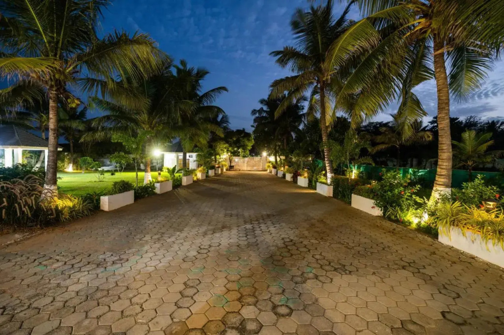 Truliv Villa Cabana