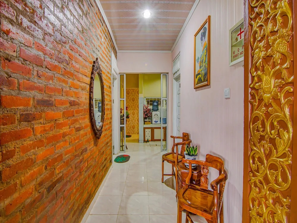 Reddoorz Syariah near tirtasari sonsang dan banto royo