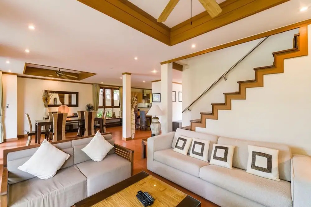 6 Bedroom Twin Villas on Beach Front Resort 11/12