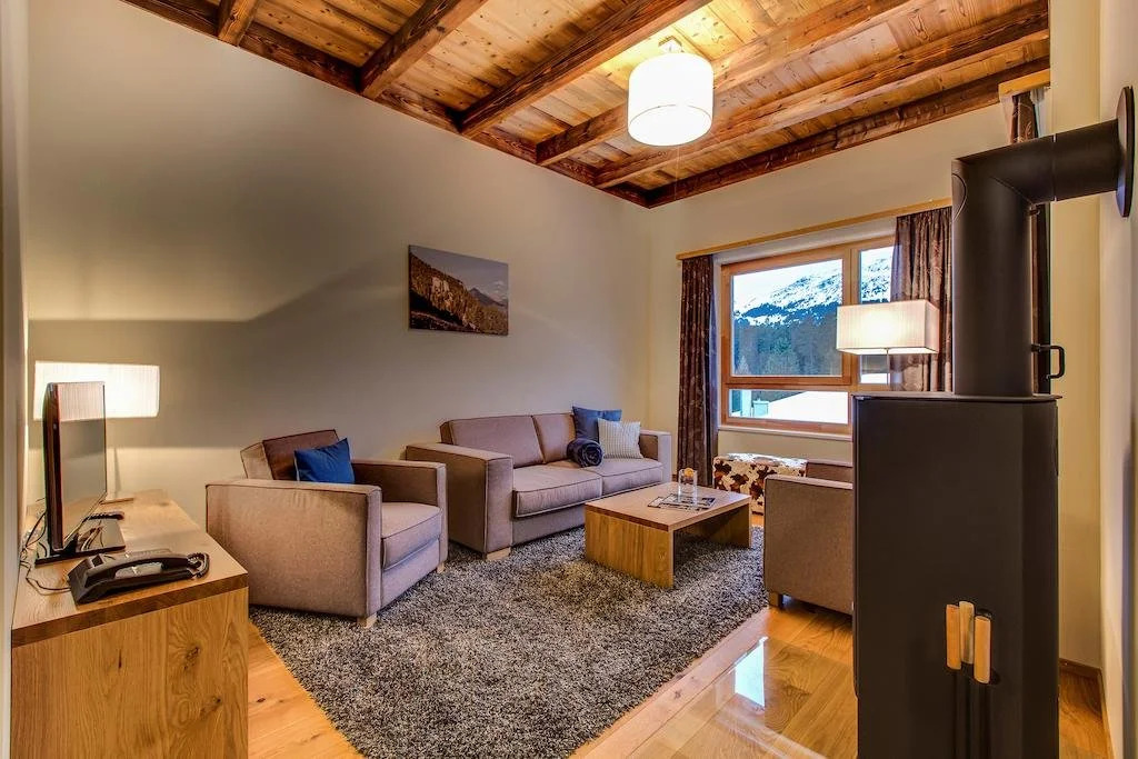 PRIVÀ Alpine Lodge