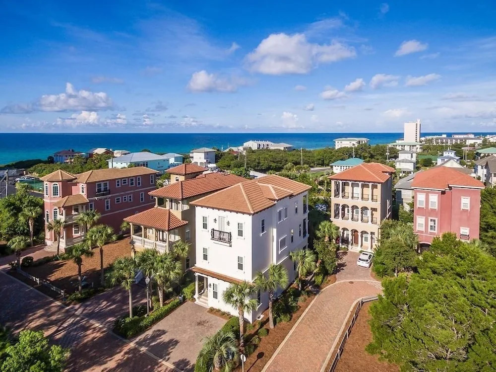 Sandy Seananigans 4 Bedroom Holiday Home by Five Star Properties
