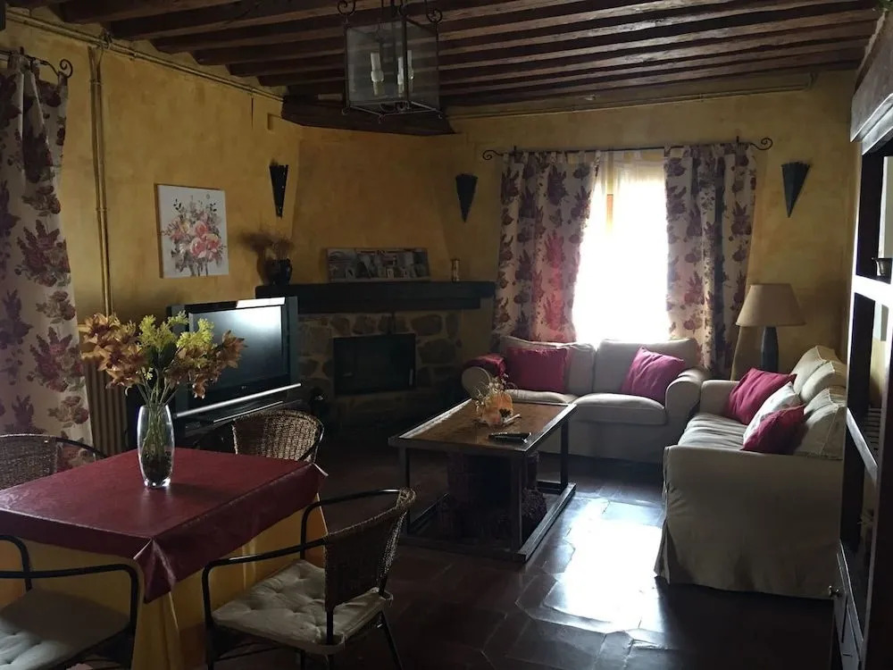 Casa Rural Álamo Grande