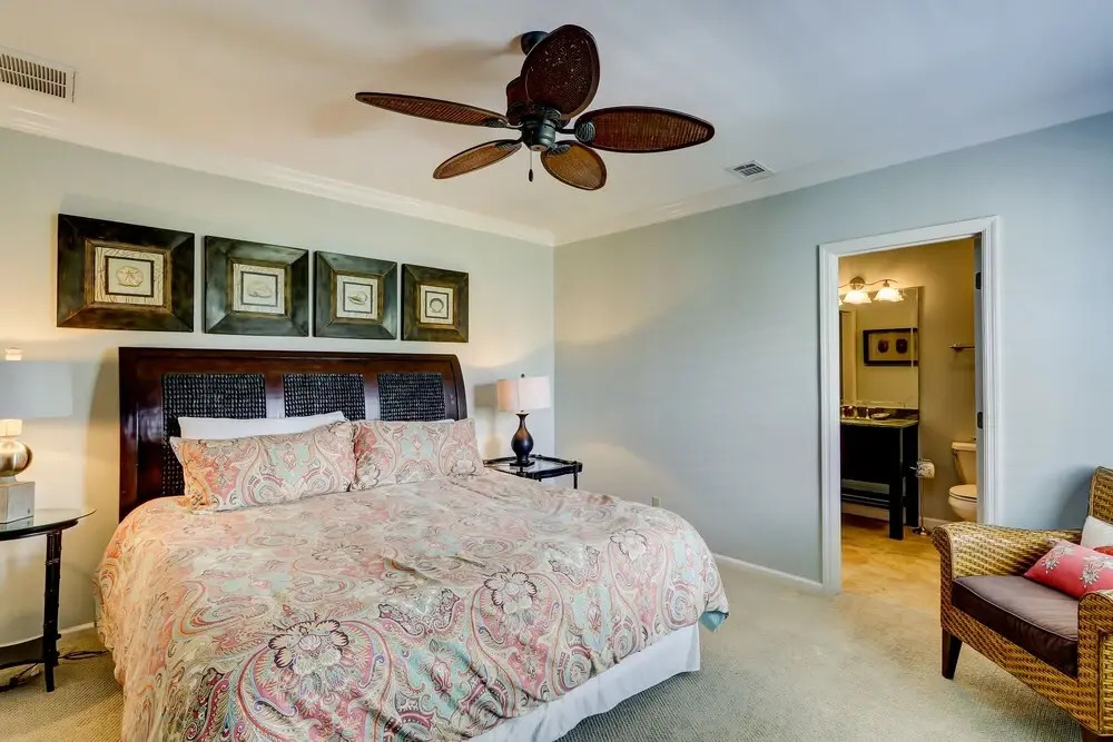 124 North Forest Beach Court