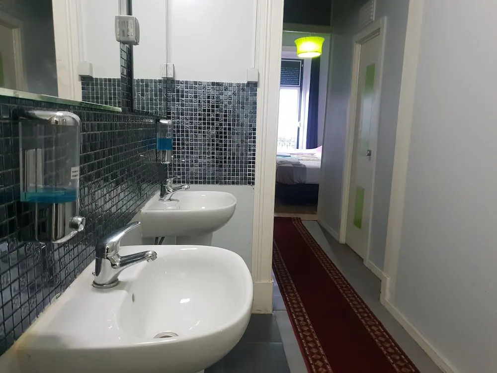 Shangrila Hostel