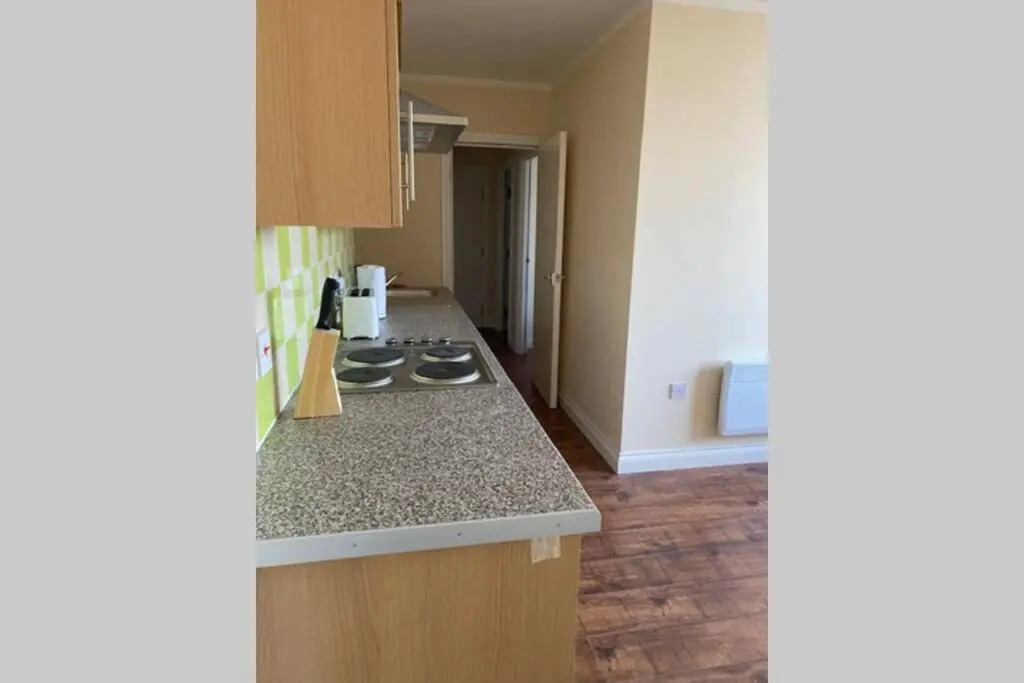 3 Bed Contemporary Crewe apartment