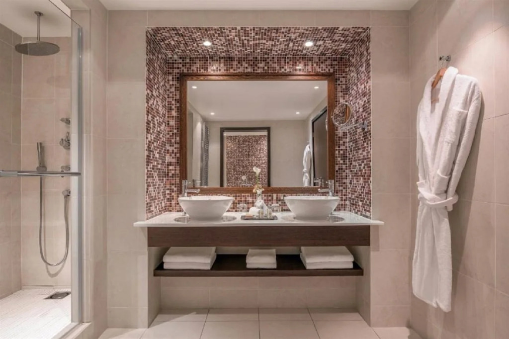 Hotel Évian-les-Bains by Leonardo Hotels