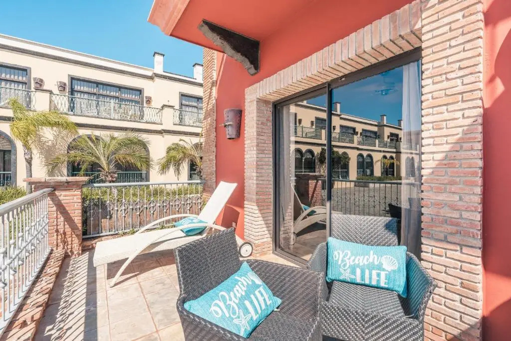Beautiful and pet Friendly Apartment at Fishing Lodge A13