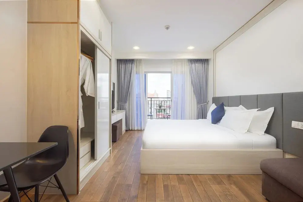 Amana Hotel & Residences