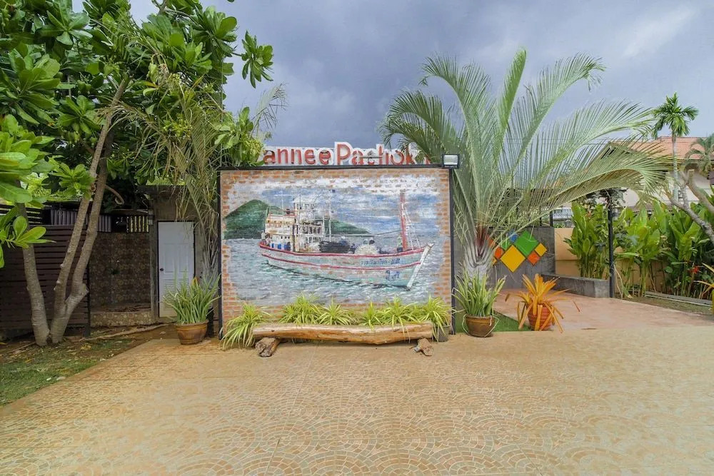 OYO 656 Wannee Pachok