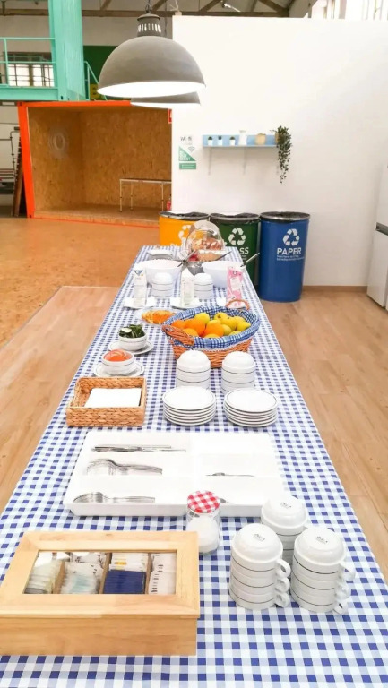 AKTION Peniche Hostel & Apartments