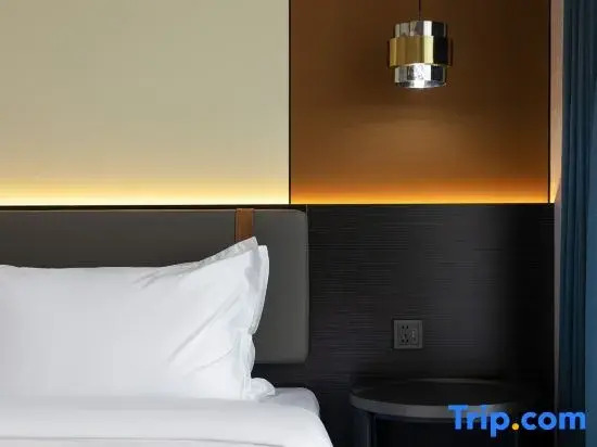 Pure Silvan Hotel
