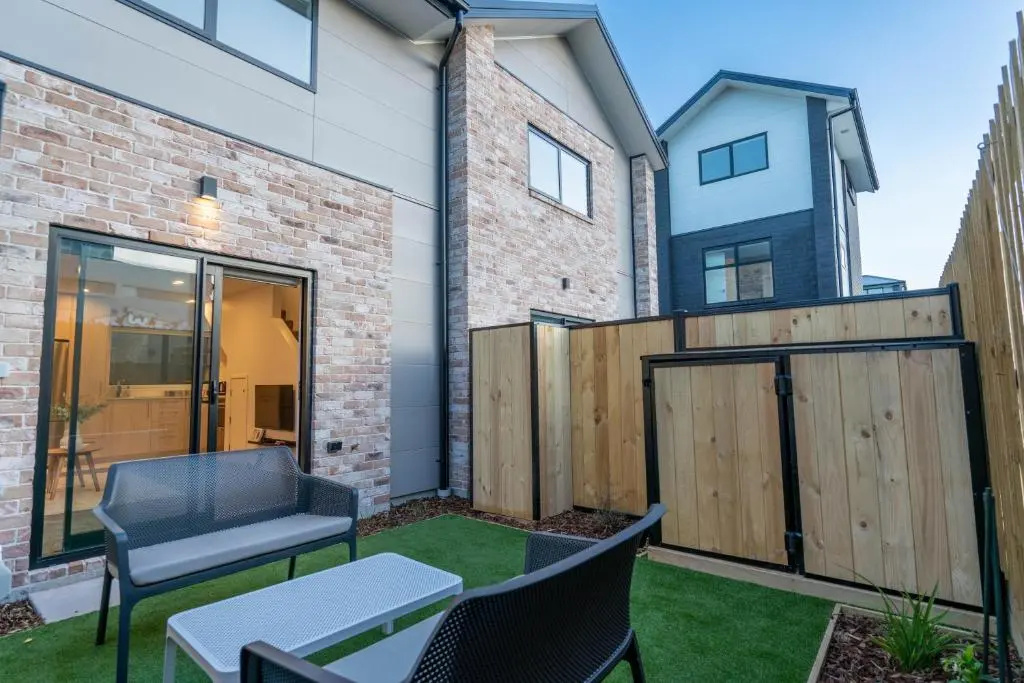 1 Bed Comfort in the Heart of Chch