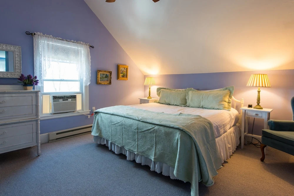 Clark House at the Twin Oaks Inn