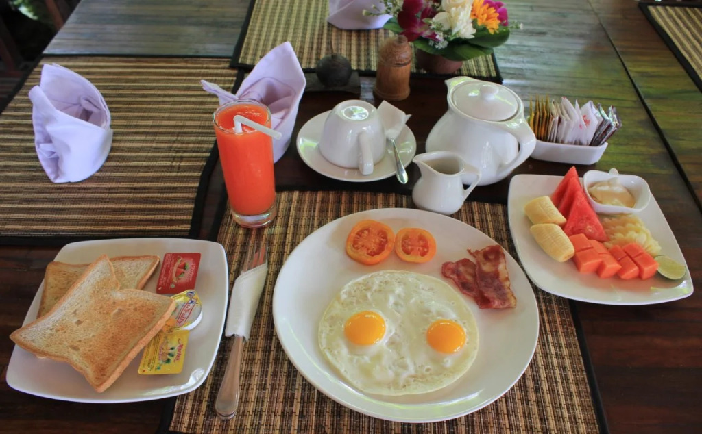 Alami Resort, Restaurant and Dive Center