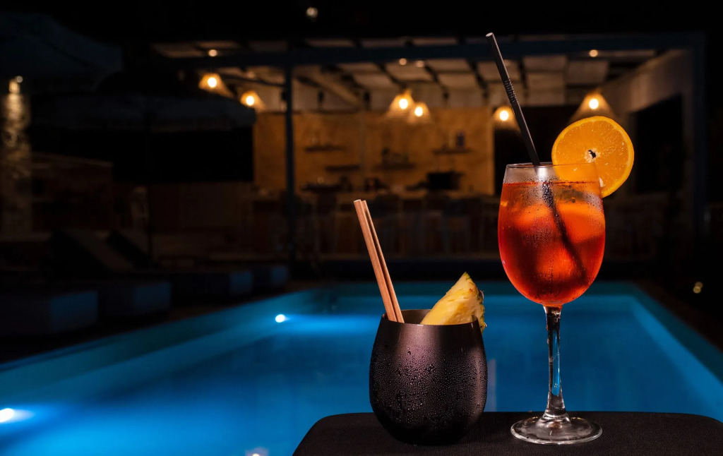 Casa Bloo Adults Only by Still Collection