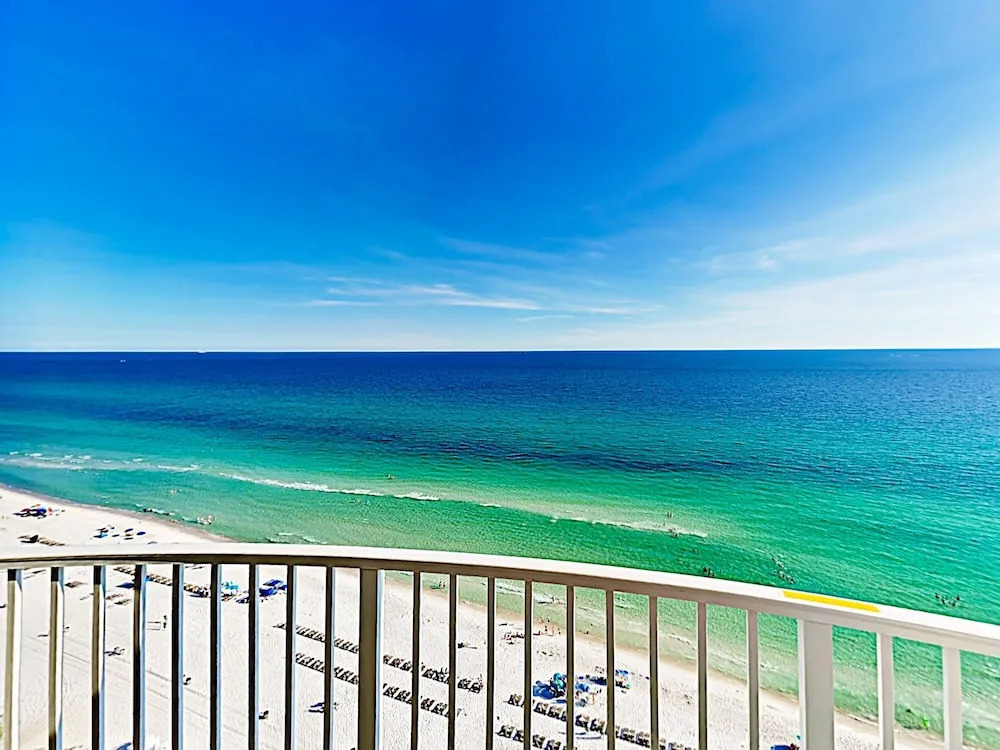 New Listing! Beachfront Bliss W/ Boundless Views 3 Bedroom Condo