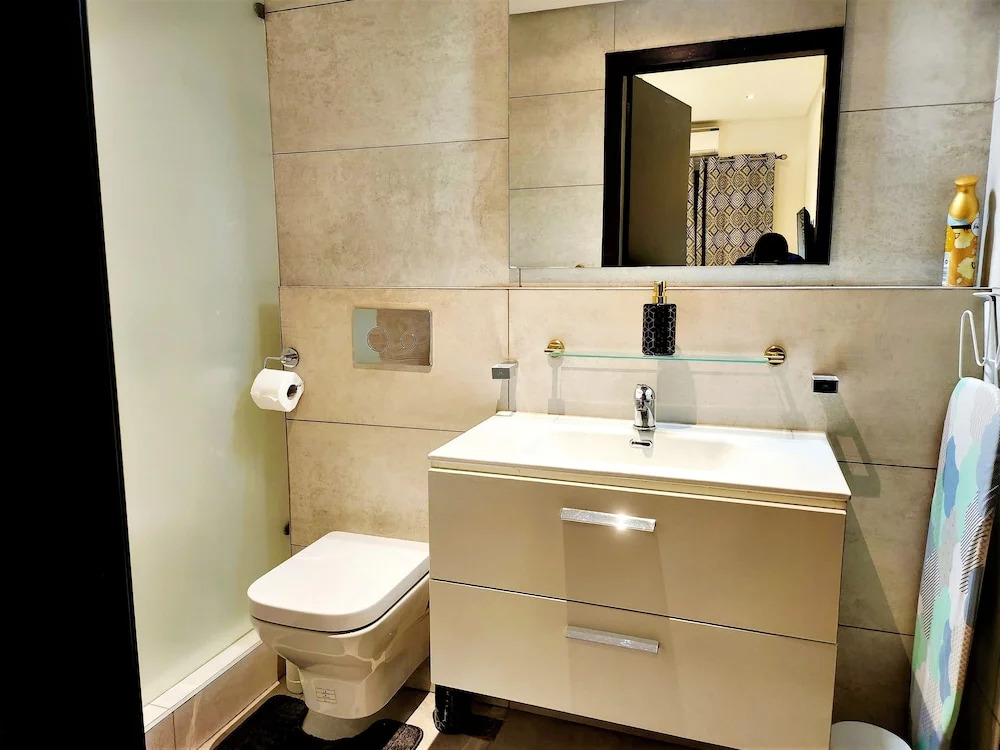 Aspire Suite - Douglas Luxury Apartments