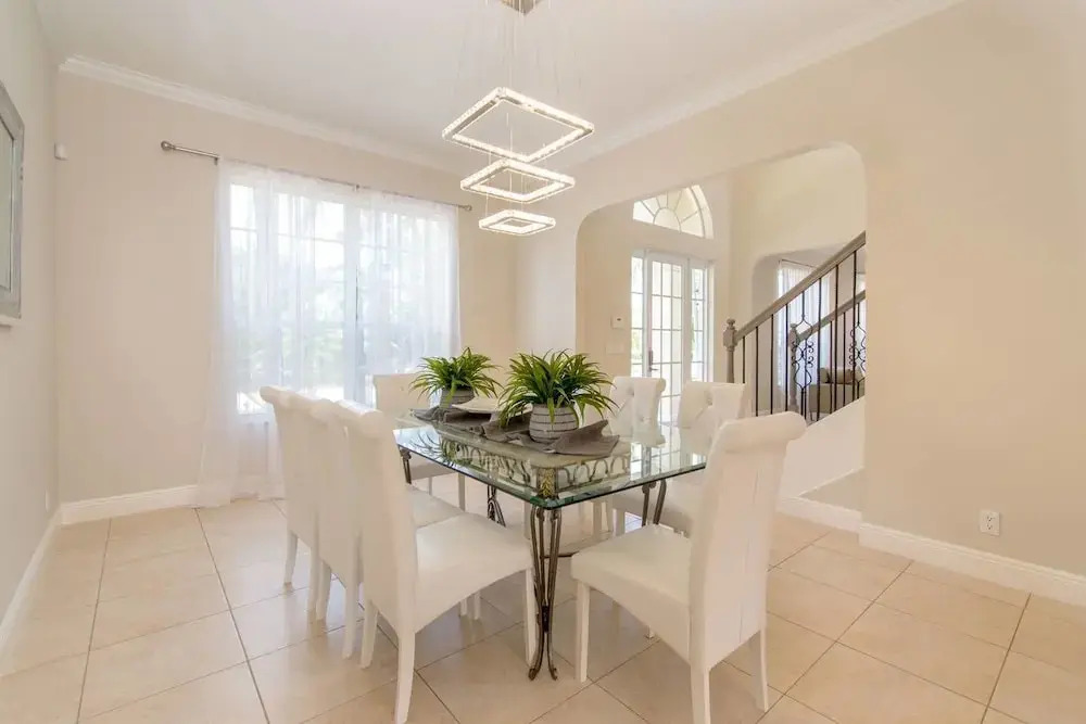 Gorgeous 5 Bedroom Home w/heated Pool Canal Front