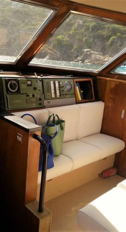 Yacht Akhir Cruise - Amazing Boat At Salerno'S Port With 3 Bedrooms An