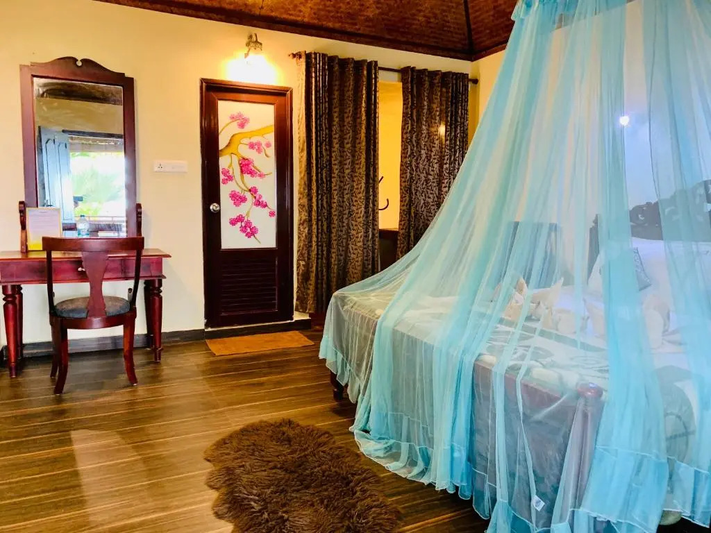 Maadathil Cottages & Beach Resort