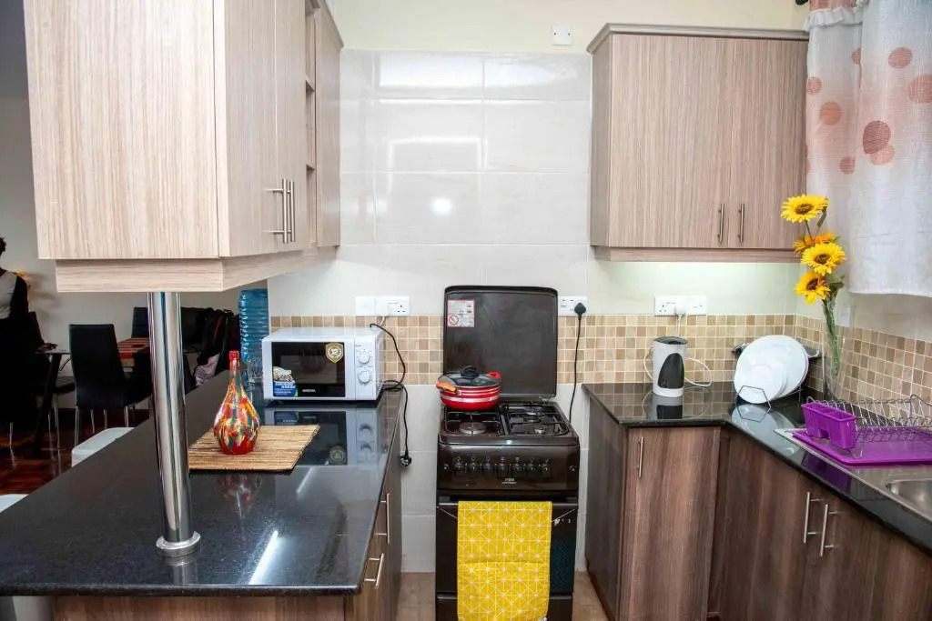 Zoya - Homely 1 Bdrm Apartment