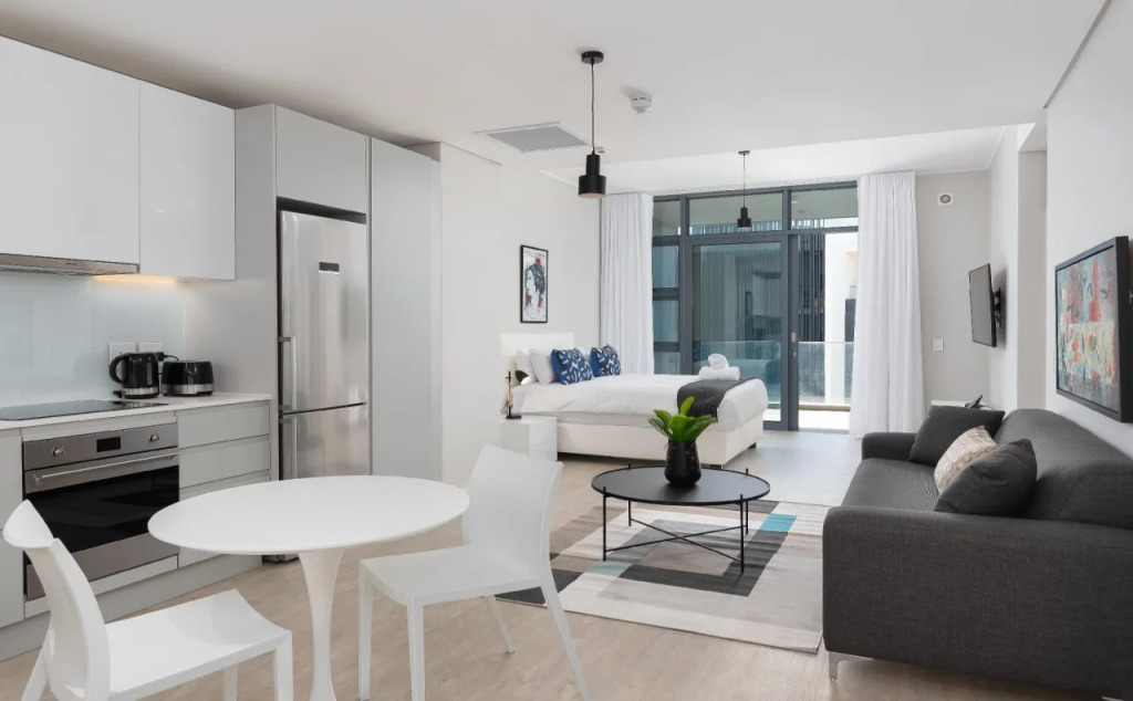 Axis Luxury Apartments by Century City Hotels