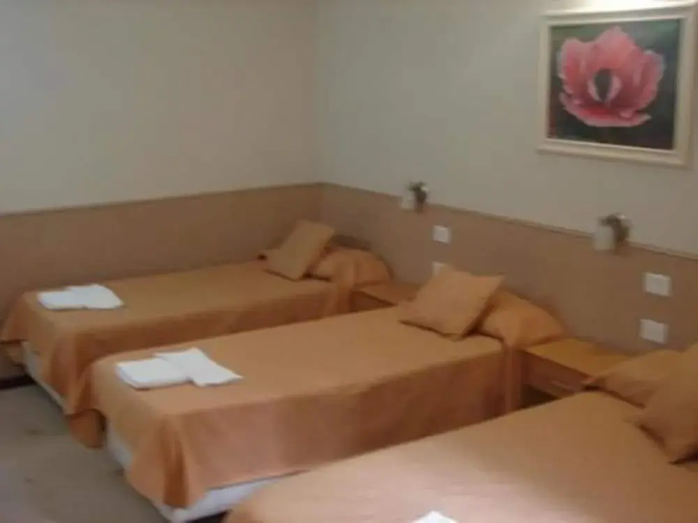 Cheltum Hotel