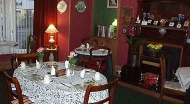 Gardenia Guest House - B&b