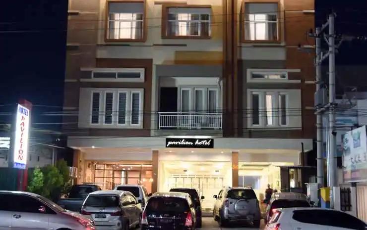 Pavilion Hotel