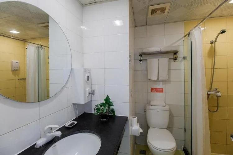 Home Inn Rizhao Railway Station