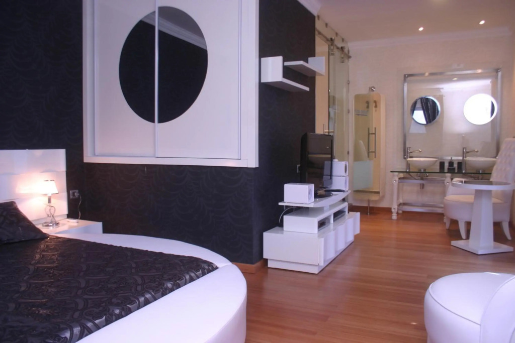 Hotel Devamlı