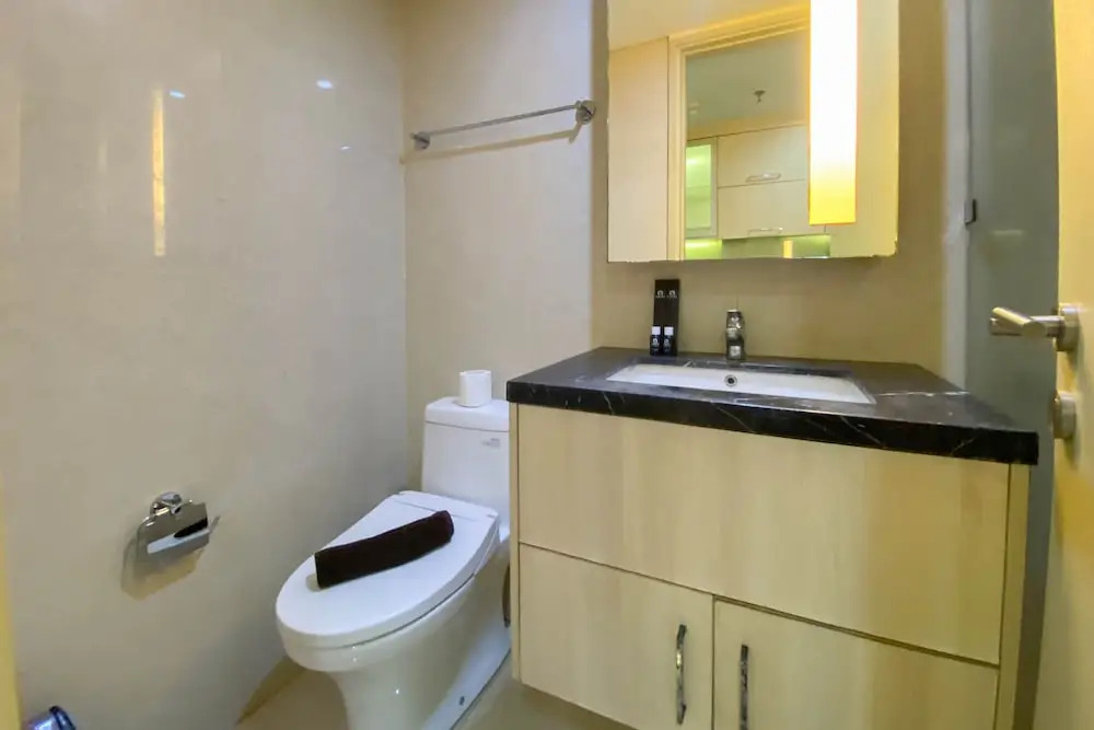Cozy Studio Apartment At 21St Floor Warhol (W/R) Residences