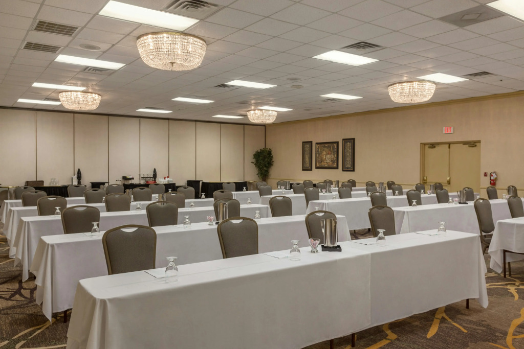 Embassy Suites Baton Rouge