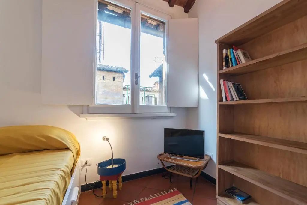 Three bedrooms in world-famous Via Giulia - Wifi, A/C, Washing machine