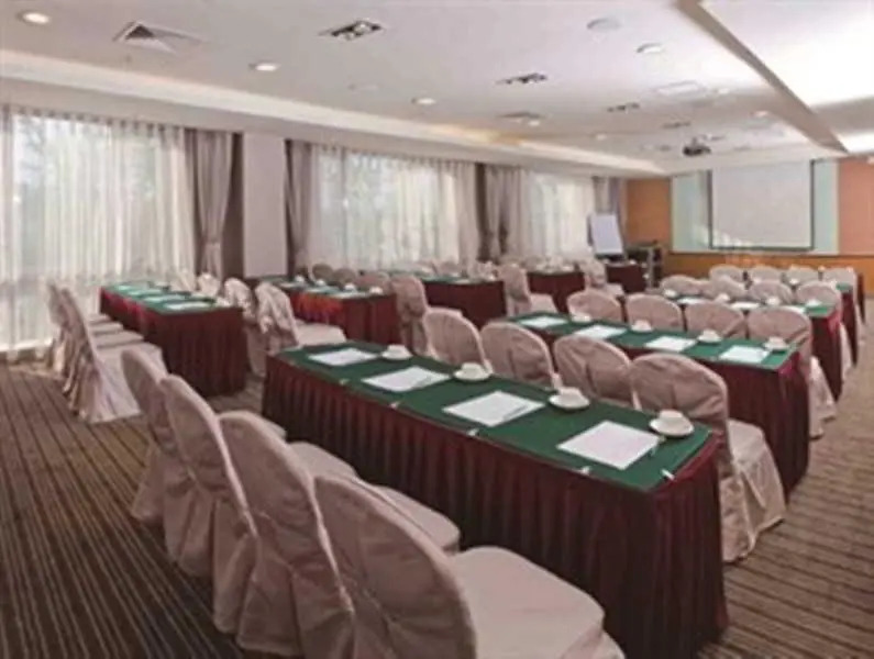 Days Inn Business Place Longwan Beijing