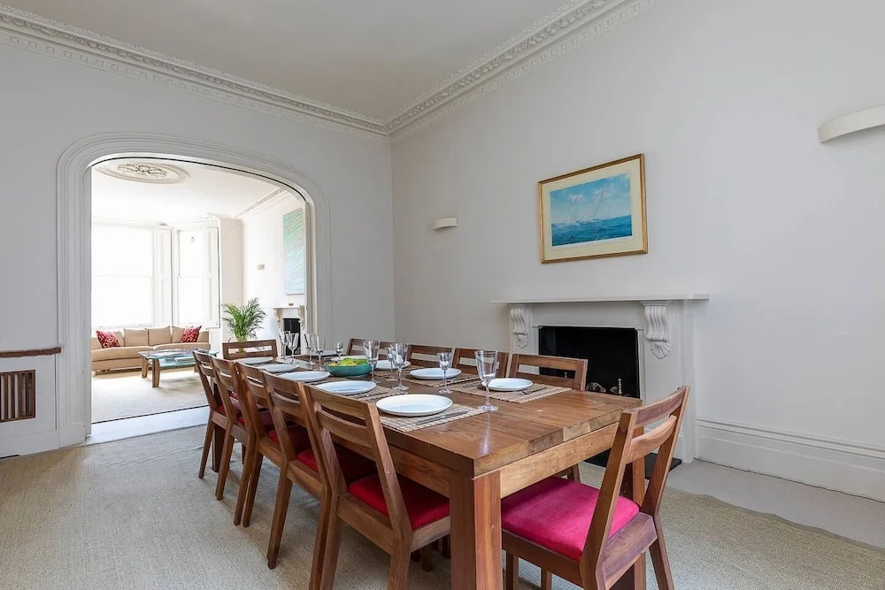 Gorgeous 2-bed Flat in Kensington